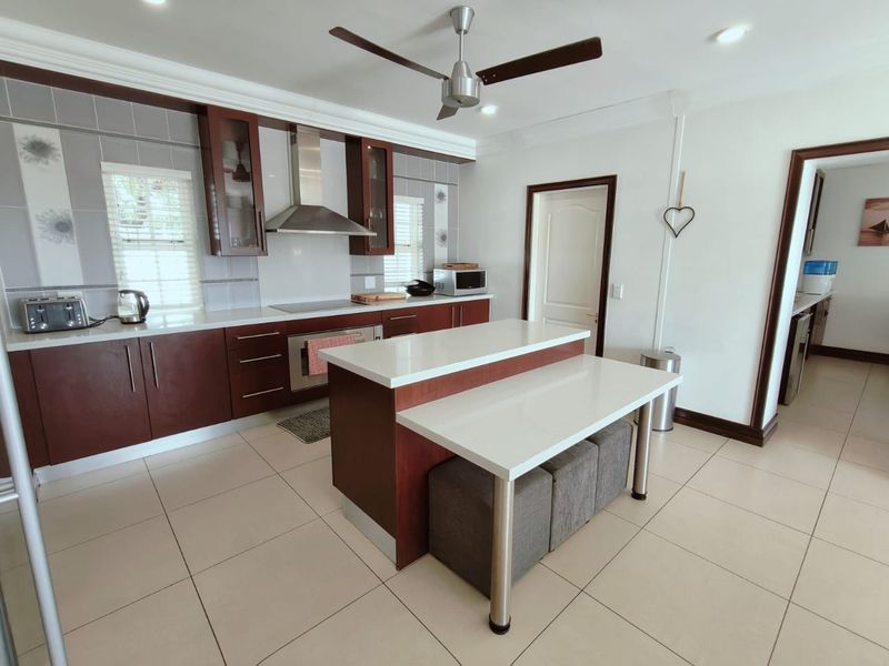 Elegant Estate Living – 4-Bedroom Home, Vaal Marina - Photo 9