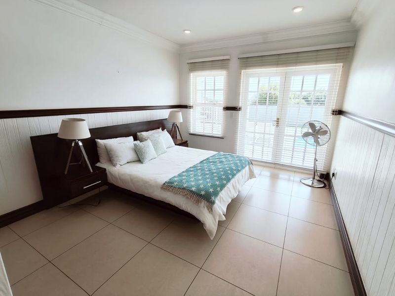 Elegant Estate Living – 4-Bedroom Home, Vaal Marina - Photo 8