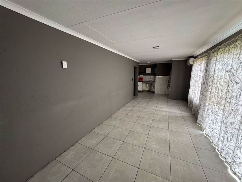 Spacious 4-Bedroom Family Home for Sale - Photo 2