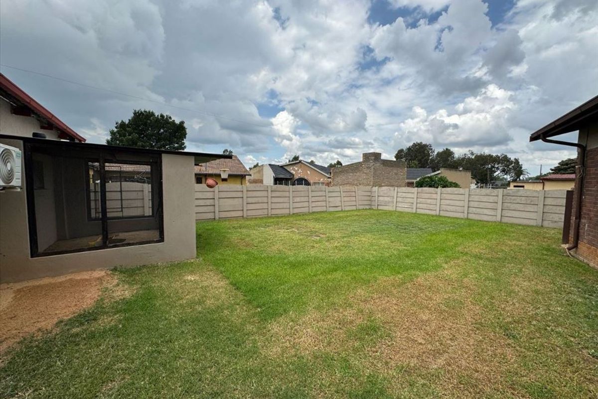 Spacious 4-Bedroom Family Home for Sale - Photo 3