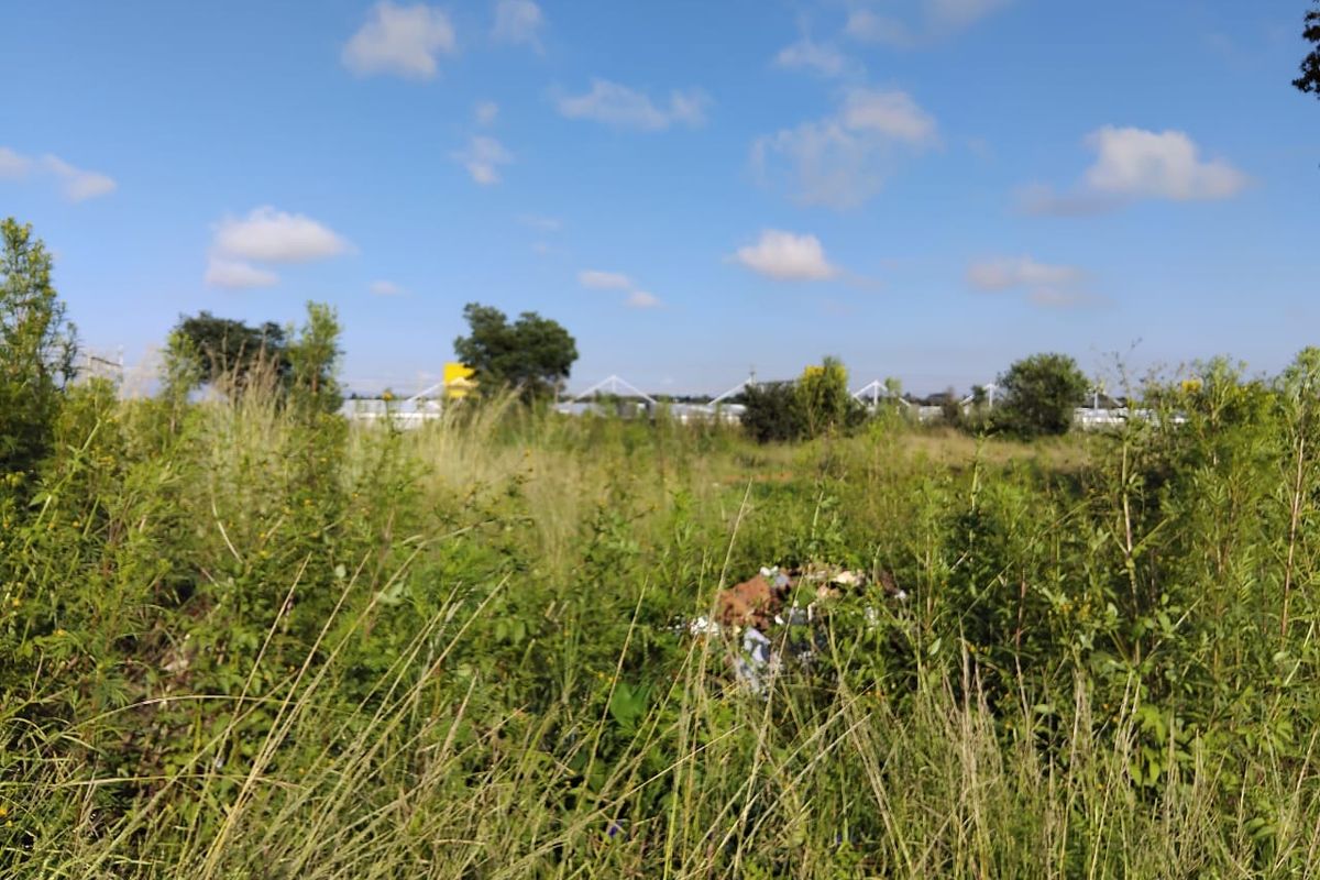 5 000 SQUARE METERS MIXED USE RE-ZONED PROPERTY DEVELOPMENT LAND FOR RENTAL - Photo 2