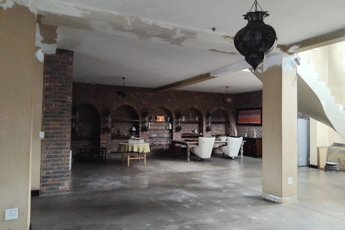 250 SQUARE METERS GENERAL BUSINESS PROPERTY AVAILABLE FOR RENTAL - Photo 4