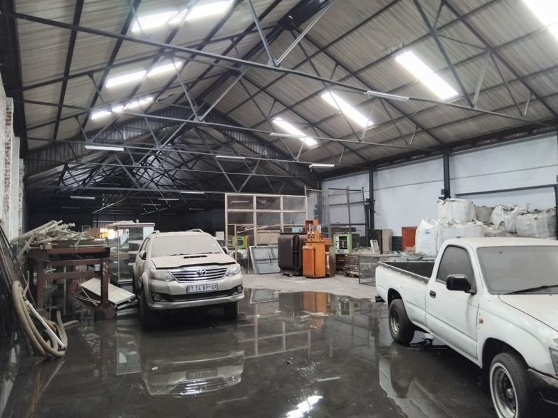 GENERAL BUSINESS PROPERTY VAILABLE FOR RENTAL - Photo 4