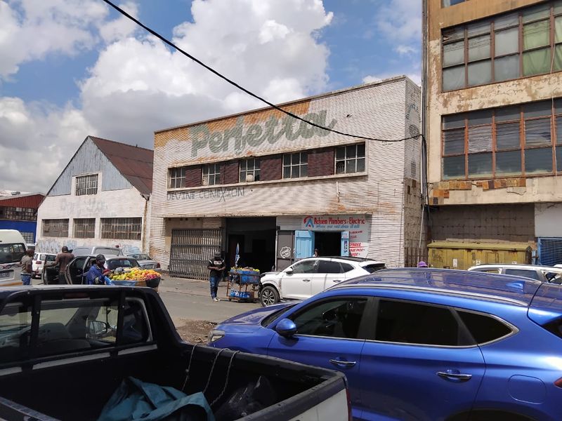 COMMERCIAL BUSINESS PROPERTY AVAILABLE FOR RENTAL - Photo 2