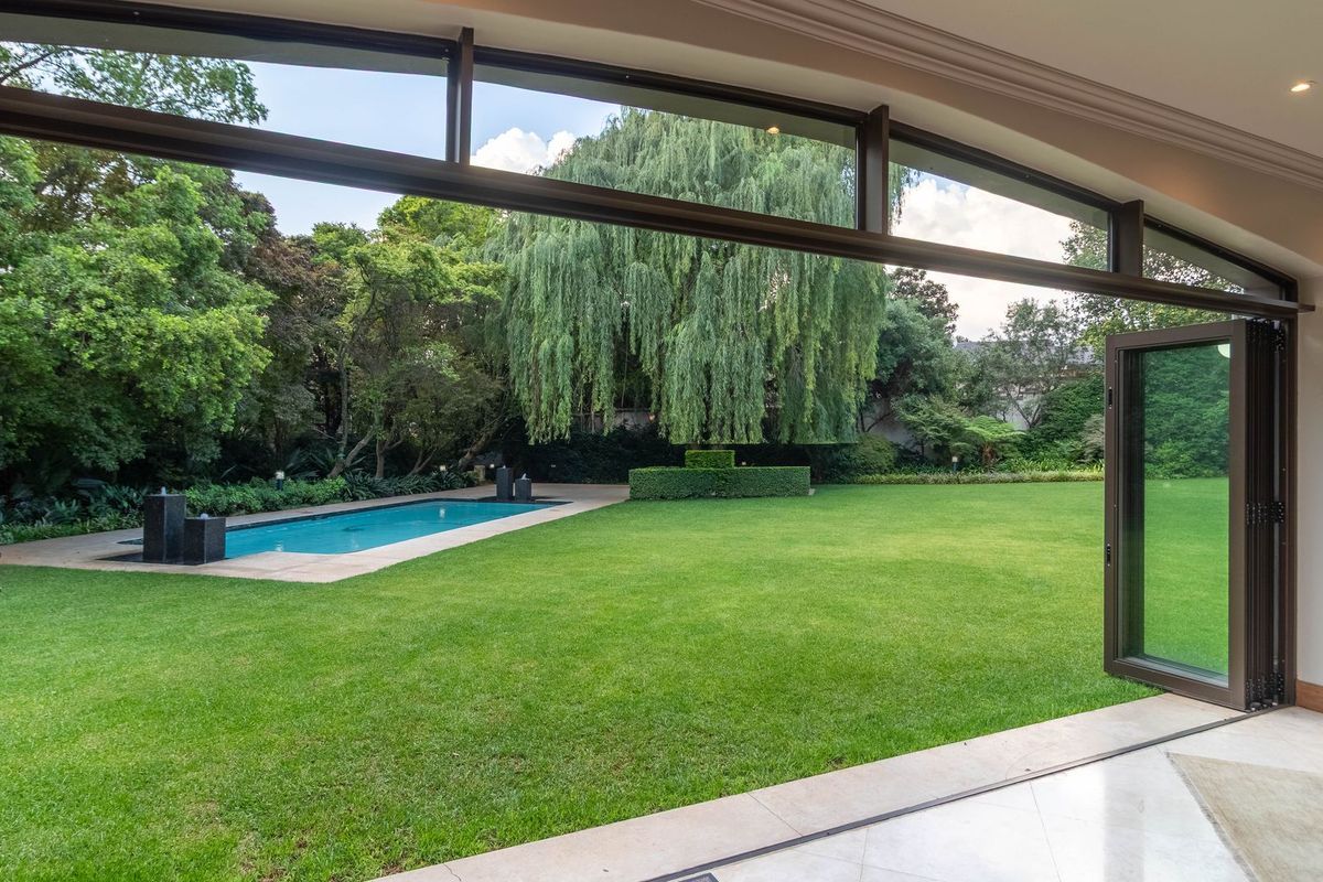 Luxury 5 Bedroom Home for Sale – A Masterpiece of Elegance & Modern Living - Photo 3