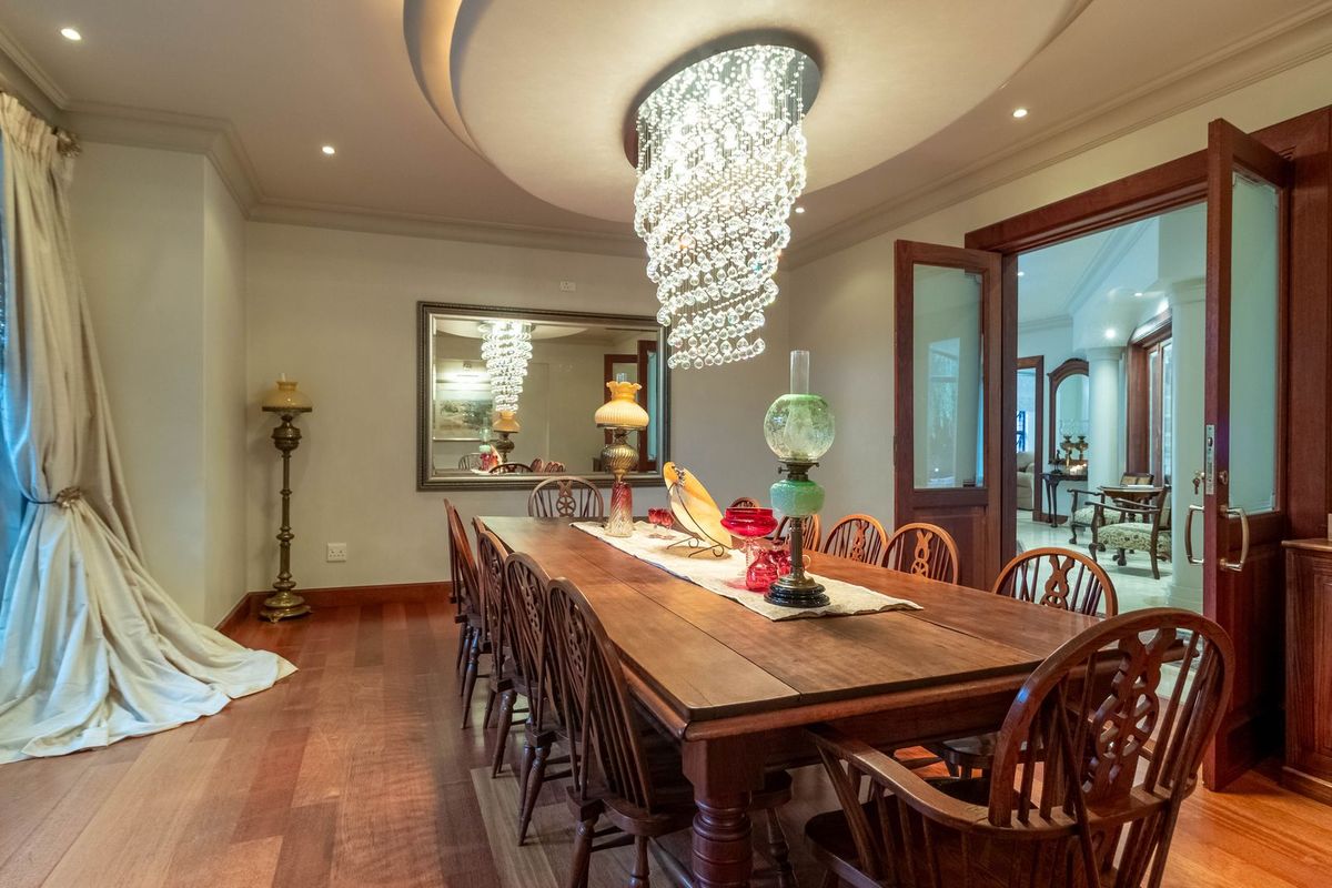 A Masterpiece of Luxury 5 Bedroom Home For Sale In Bedfordview - Photo 4