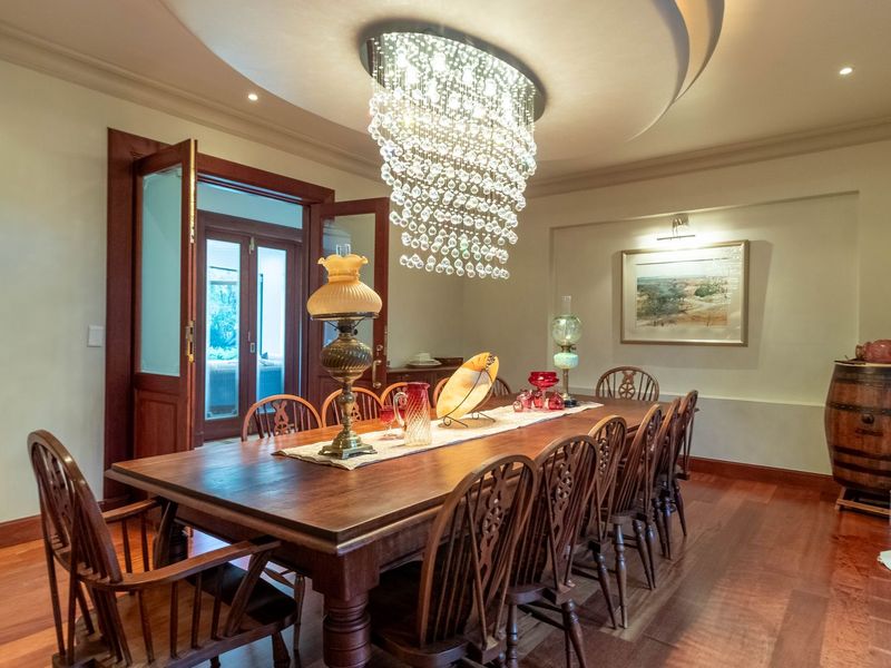 Luxury 5 Bedroom Home for Sale – A Masterpiece of Elegance & Modern Living - Photo 10