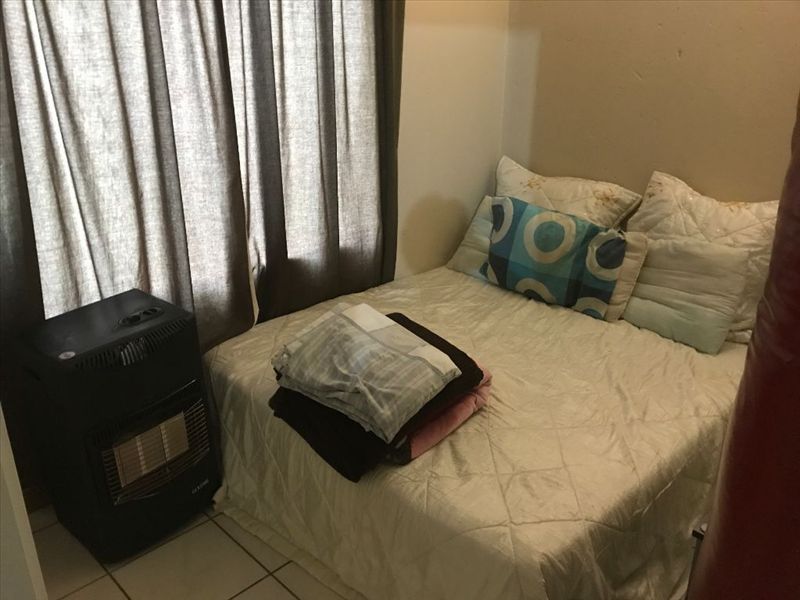 Cozy Home with Essential Amenities - Photo 9