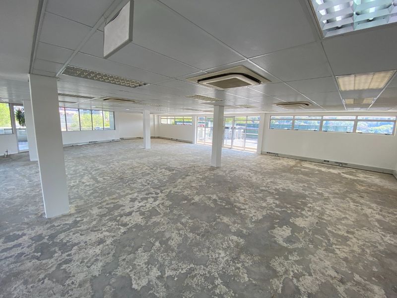 Prime Office Space Available In Lynnwood Manor - Photo 2