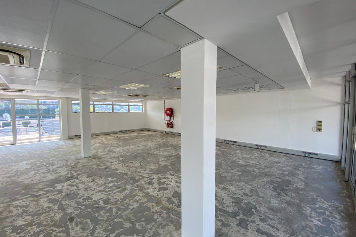 Prime Office Space Available In Lynnwood Manor - Photo 4