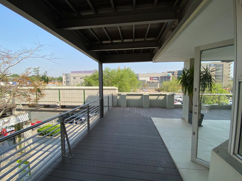 Prime Office Space Available In Lynnwood Manor - Photo 3