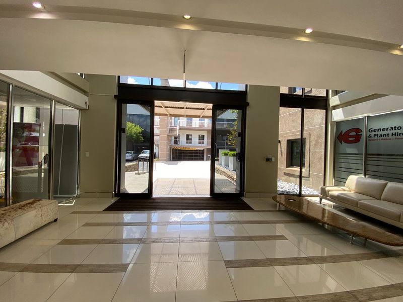 P-Grade Office Suite Available In Midrand - Photo 2
