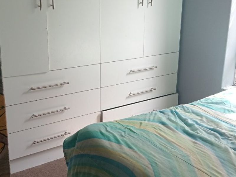 Lovely 4 Bedroom Home in Westridge - Photo 8