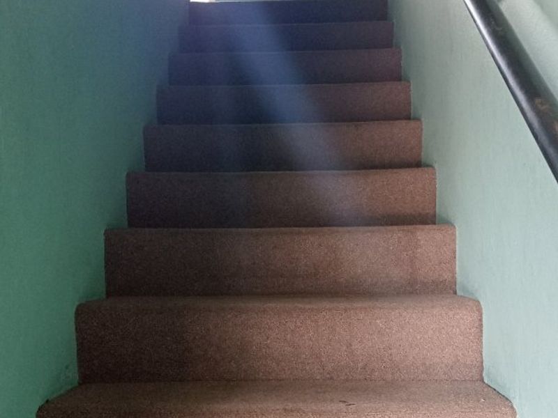 Lovely 4 Bedroom Home in Westridge - Photo 6