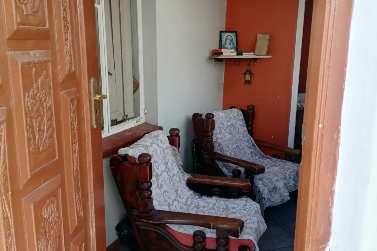 Spacious family home with entertainment  - Photo 3