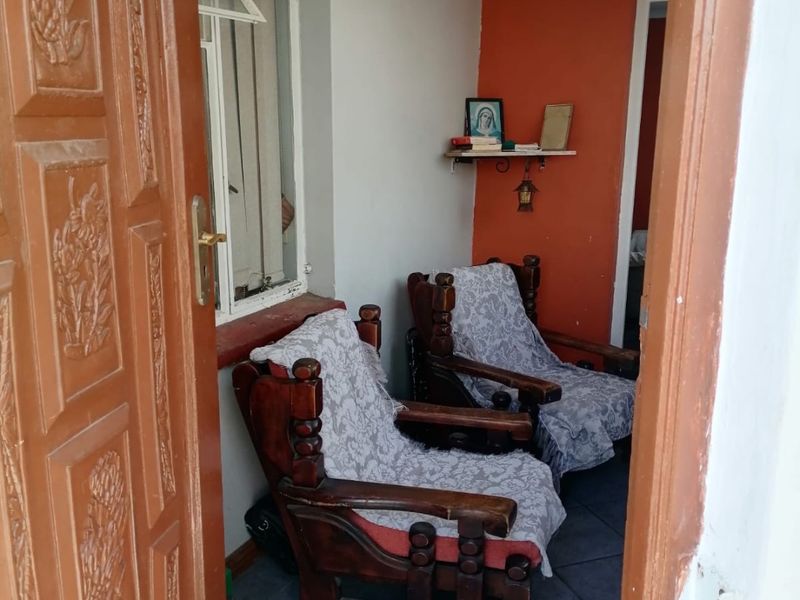 Spacious family home with entertainment  - Photo 3