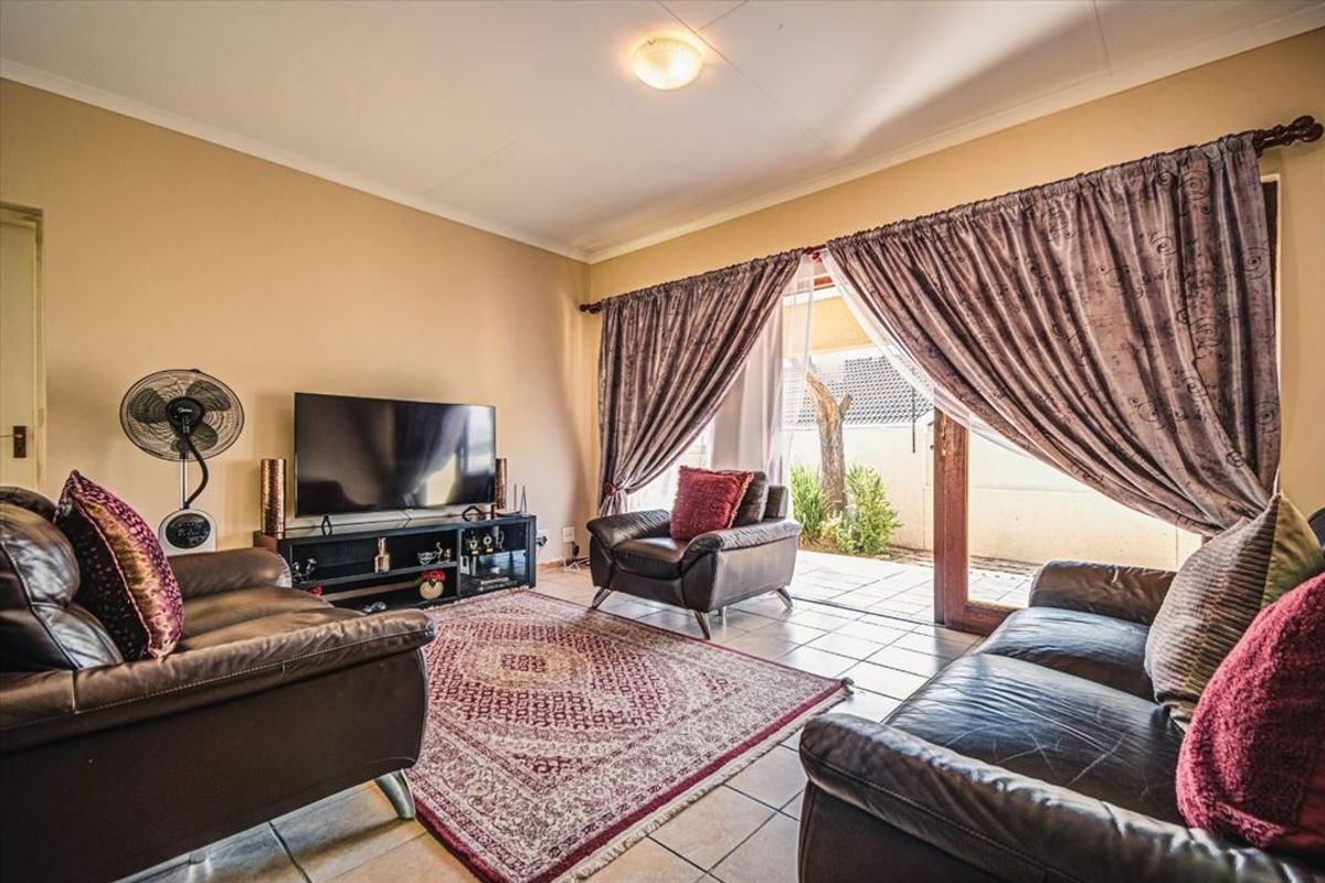 Charming Home with Practical Features - Photo 2