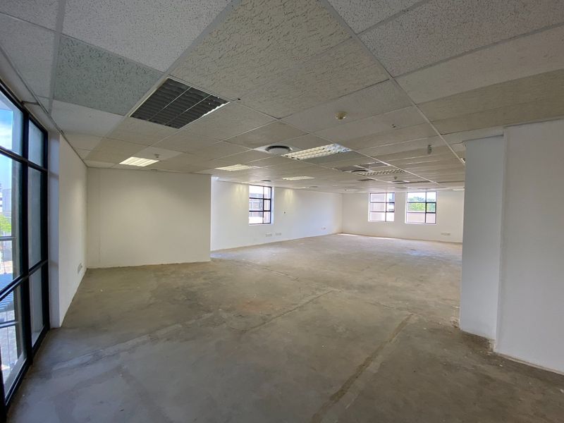 P-Grade Office Space Available In Brooklyn - Photo 10