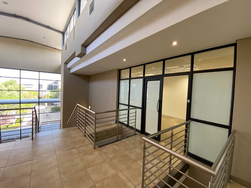 P-Grade Office Space Available In Brooklyn - Photo 7
