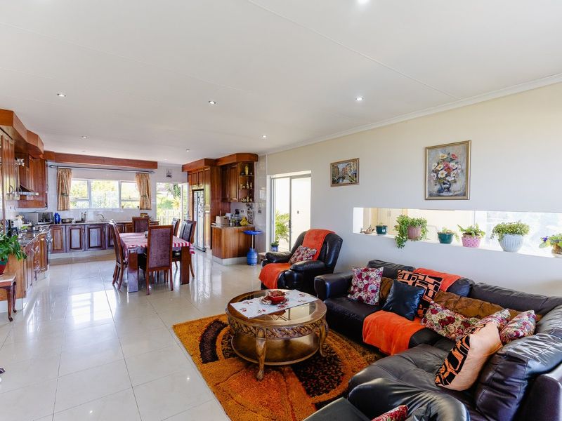 Absolutely Amazing 6 Bedroom House In Oslo beach! - Photo 8