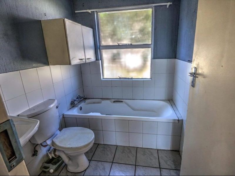 2 Bedroom apartment in Birchleigh - Photo 8