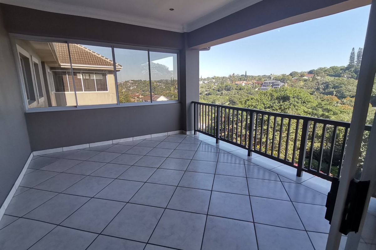 Coastal living at it's best in Ramsgate with gorgeous sea views.  - Photo 5