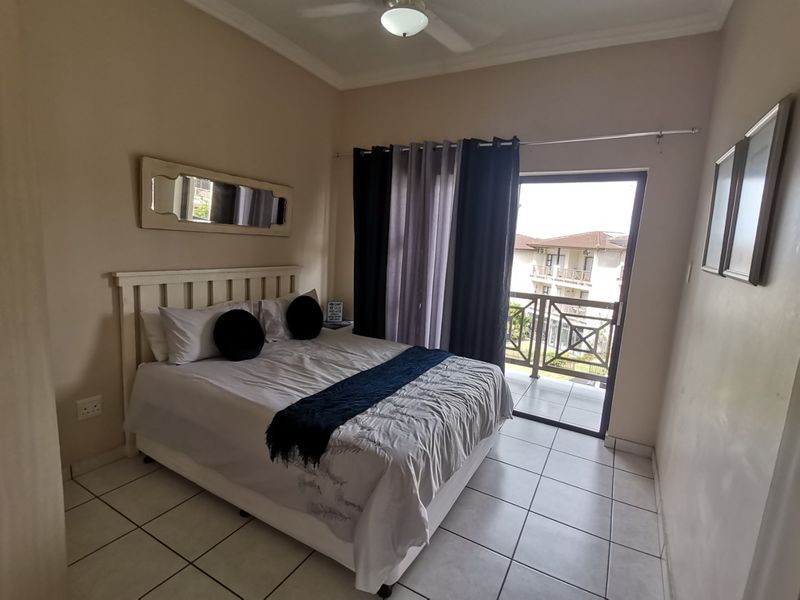 Coastal living at it's best in Uvongo - Photo 2