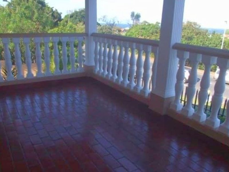 Four units for the price of one  - Photo 5