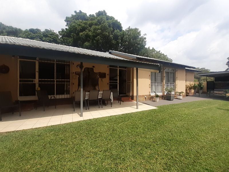 For SALE!! 3 Bedroom Townhouse in Florauna - Photo 6