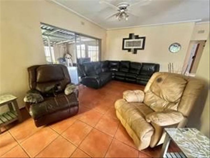 Beautiful 3-Bedroom Home with Pool for Sale - Photo 2