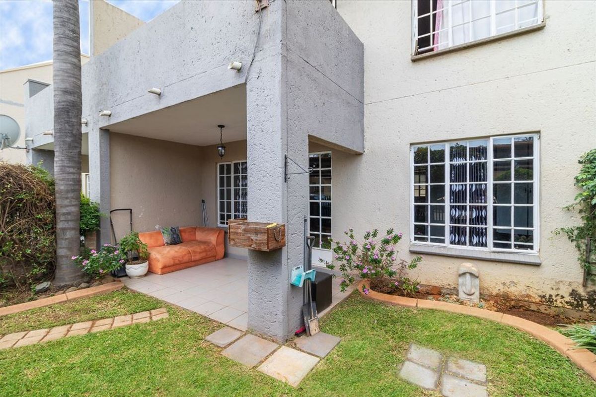 Charming 2-Bedroom Home with Pool for Sale - Photo 3