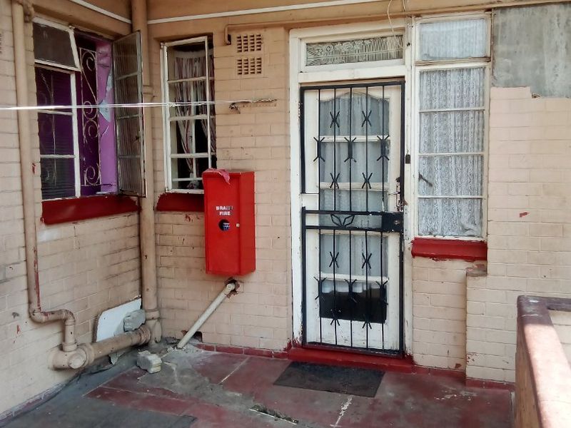 Investment Commercial Property - Exclusive Mandate - Photo 3