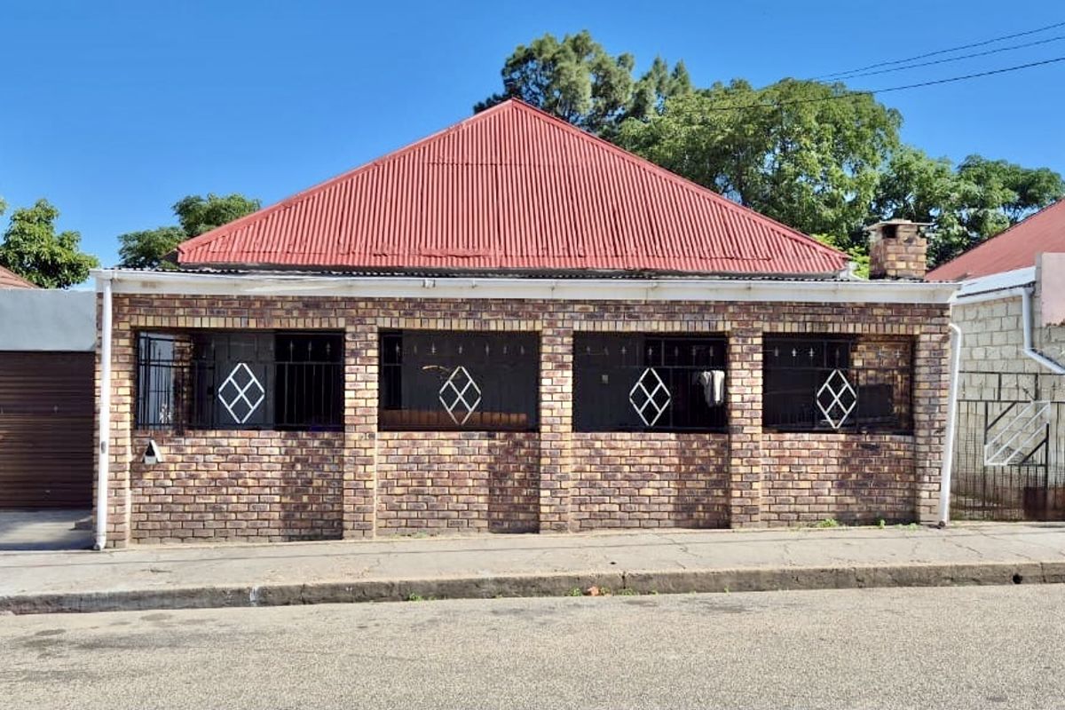 Great position freestanding family home  - Photo 5