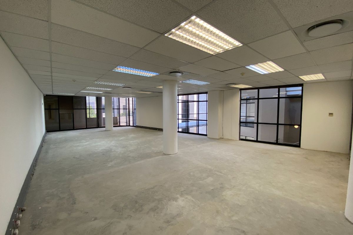 P-Grade Office Space Available In Brooklyn - Photo 3