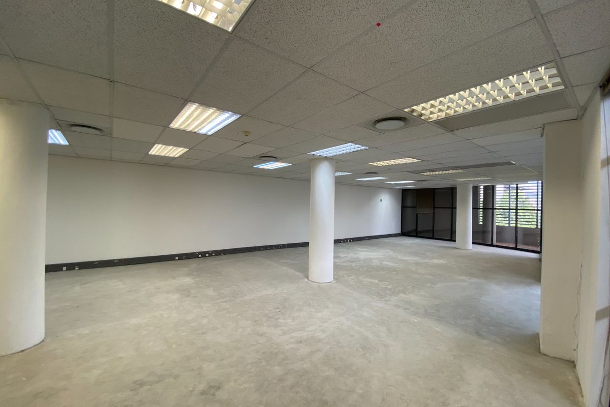 P-Grade Office Space Available In Brooklyn - Photo 5