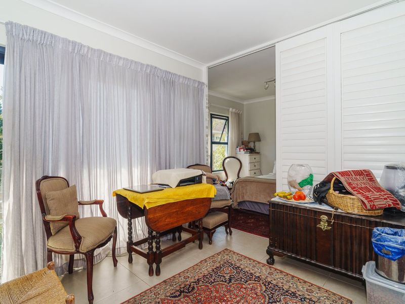 Discover Contemporary Comfort in Upper Kenilworth - Photo 8