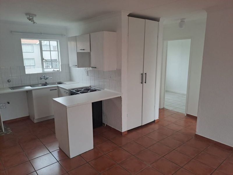 A Perfectly Designed Home for Comfort and Convenience - Photo 8