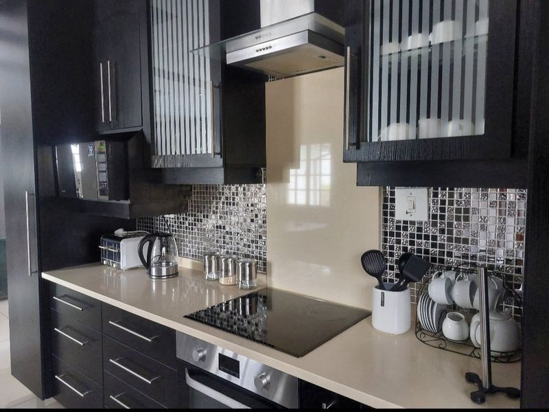 Stunning 3 Bedrooms Freestanding Home in Nelsville - Photo 5