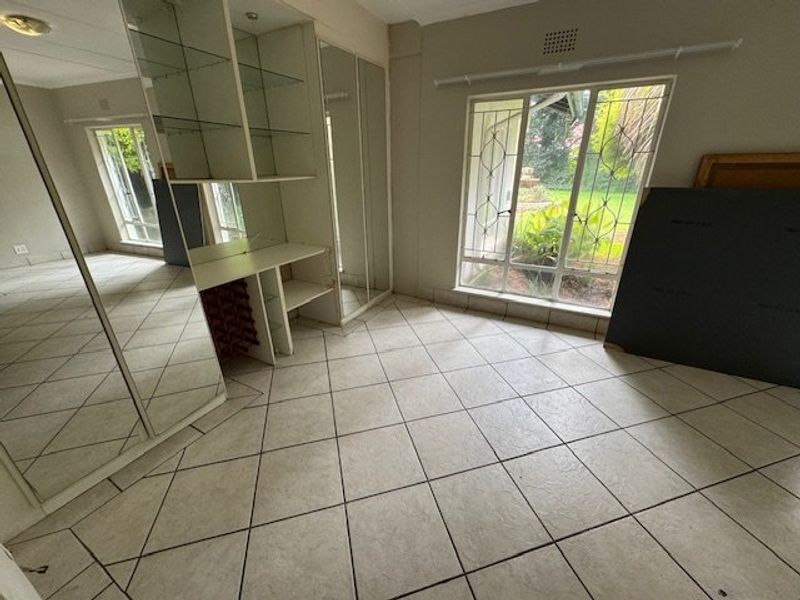 Spacious Family Home with Multiple Living Areas - Photo 8