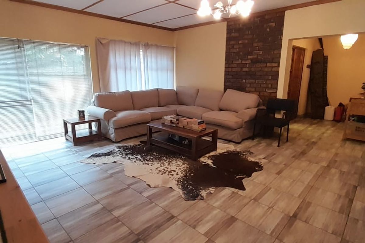 Move-In Ready Gem: Your Perfect Home Awaits - Photo 5