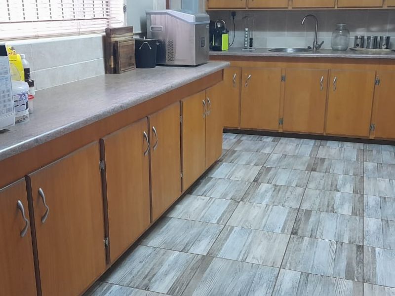 Move-In Ready Gem: Your Perfect Home Awaits - Photo 9