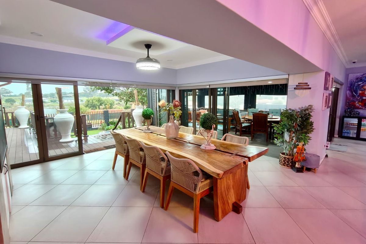 Spectacular Home in Secure Harbour Town Golf Estate - Photo 4