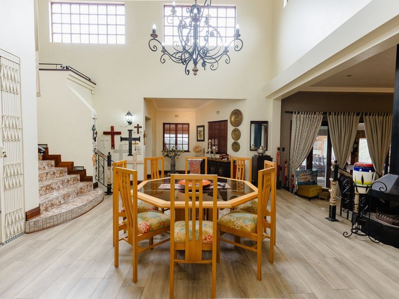 Mansion With Spectacular Sea And River Views - Photo 7