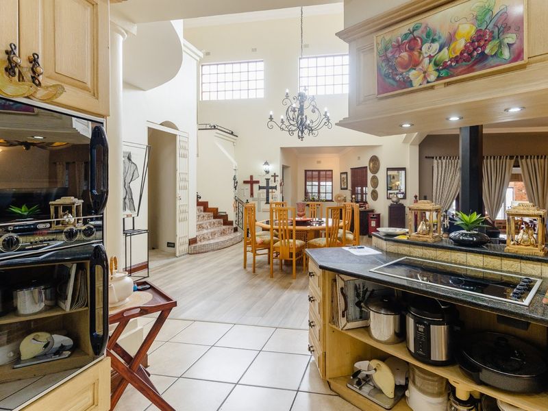 Mansion With Spectacular Sea And River Views - Photo 6