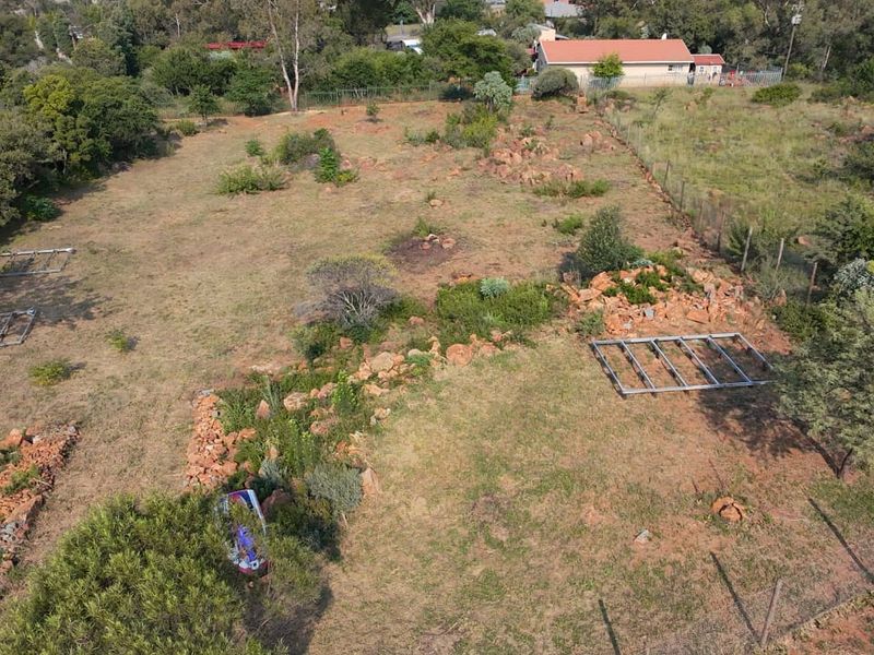 Secluded Bliss with Stunning Dam Views – 2403m2 of Vacant Land - Photo 7