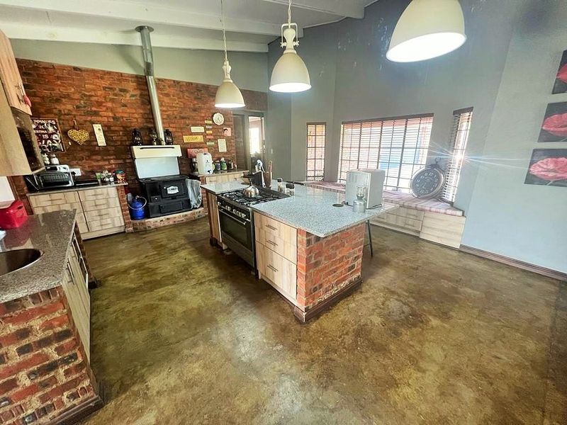 TWO FOR THE PRICE OF ONE- OFF THE GRID - Photo 7