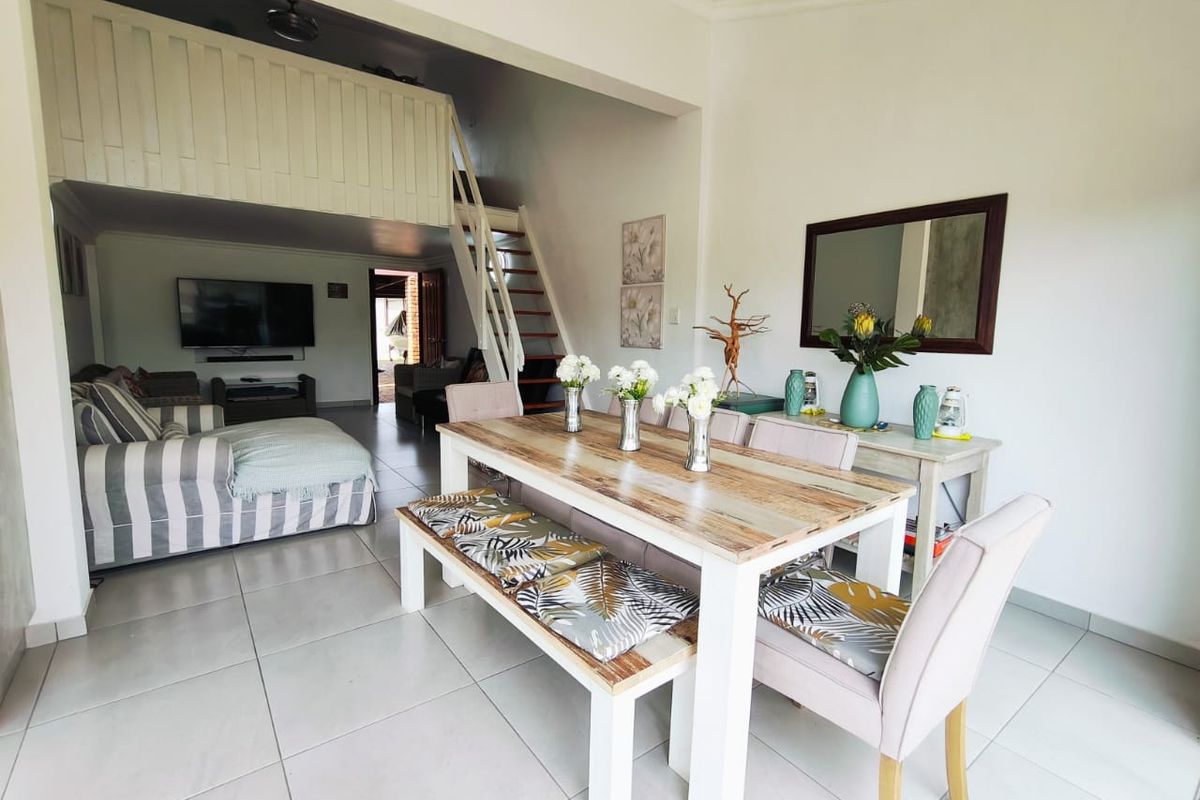 Immaculate Newly Renovated Home in a Secure Complex - Photo 5