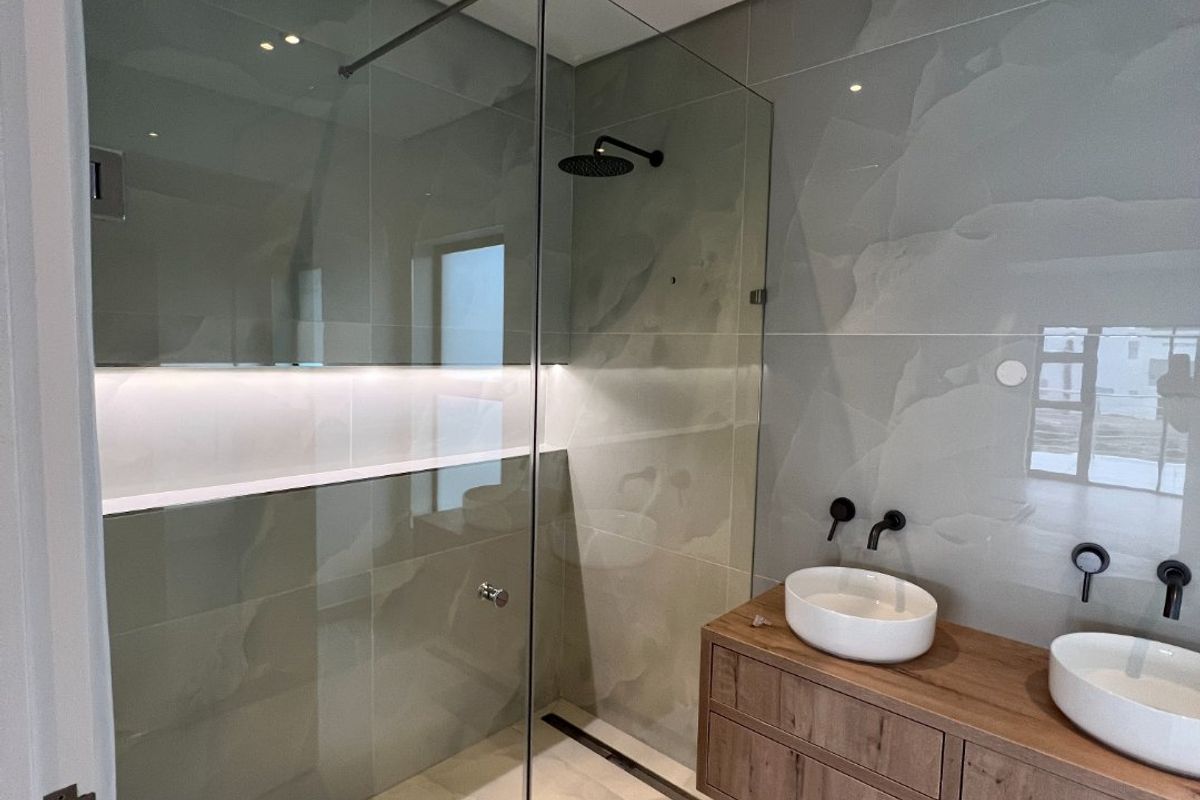 PLOT and Plan in Sandown – No Transfer Duty. 4 Bedroom, 3 Bathroom Home. - Photo 5