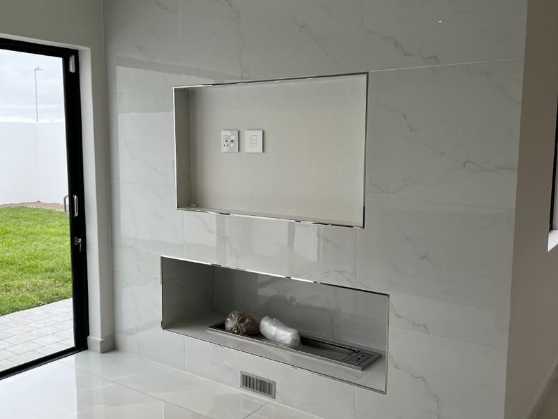 PLOT and Plan in Sandown – No Transfer Duty. 4 Bedroom, 3 Bathroom Home. - Photo 7