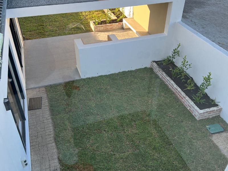 PLOT and PLAN in Sandown – 4 bedroom, 3 bathroom Home – NO Transfer Duty. - Photo 9